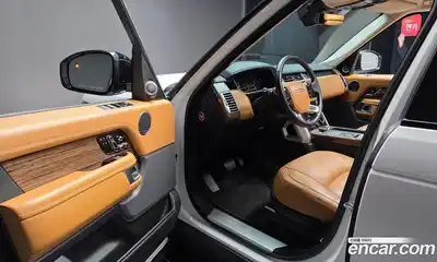Land Rover Range-Rover 2022 5.0 гидро в Москве № 861051, миниатюра 10