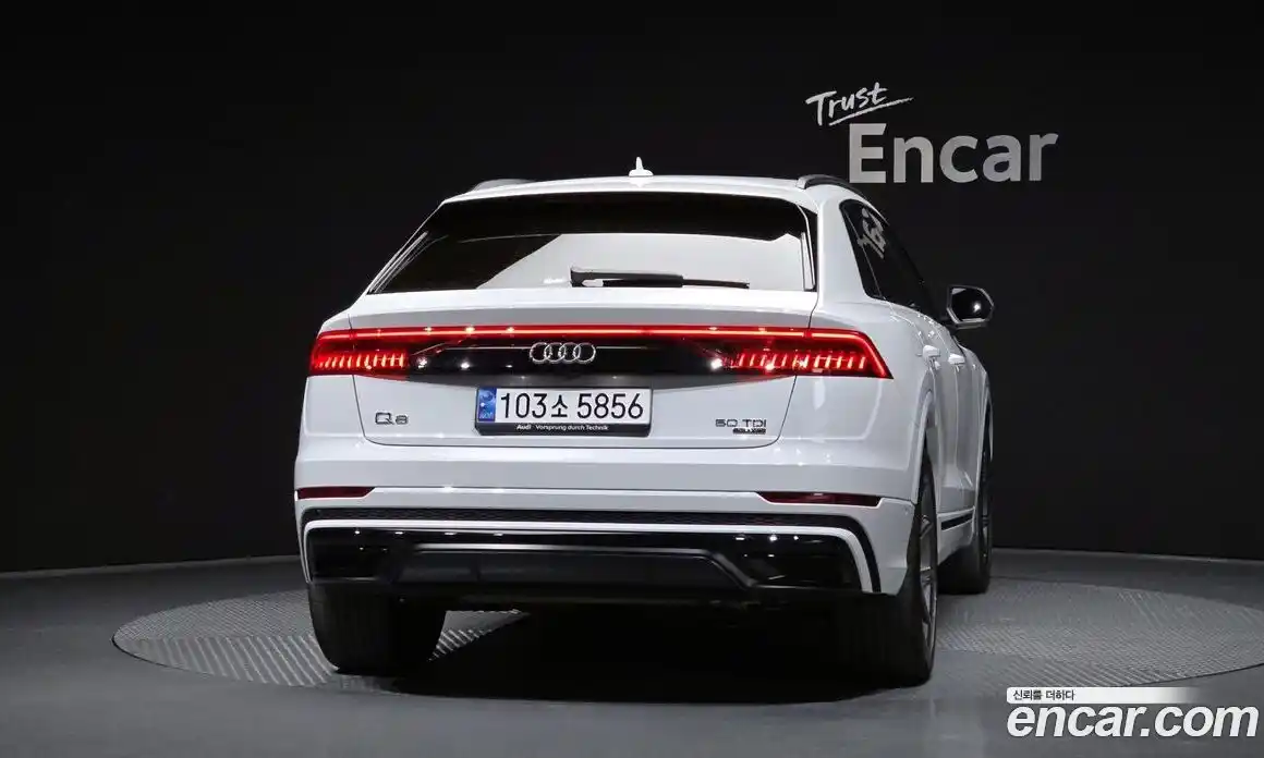 Audi Q8 2023 3.0 гидро в Москве № 893713, фото 4