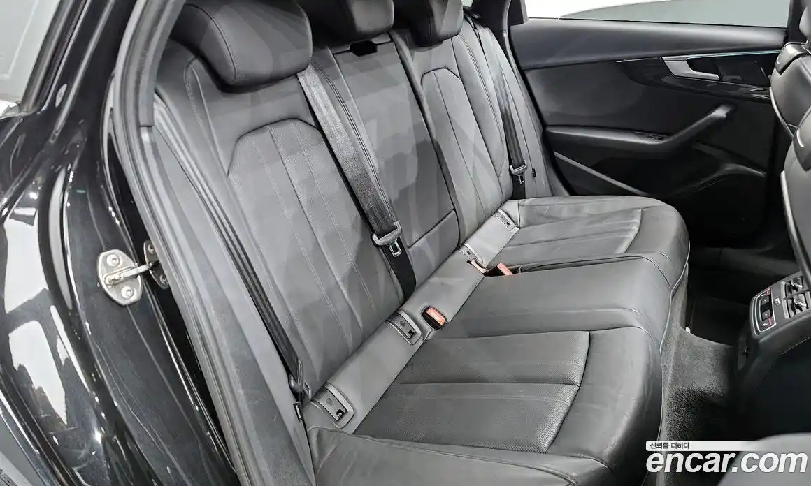 Audi A4 2021 2.0 гидро в Москве, фото 12