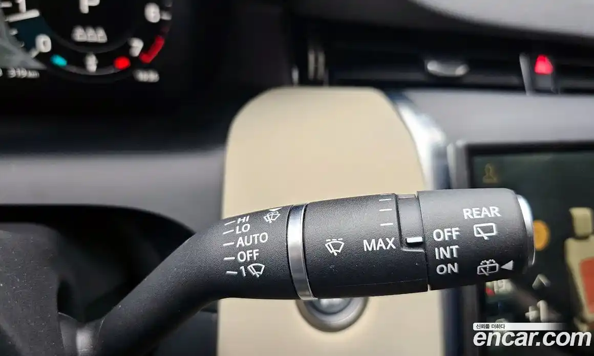 Land Rover Discovery Sport 2025 2.0 гидро в Москве № 893852, фото 17