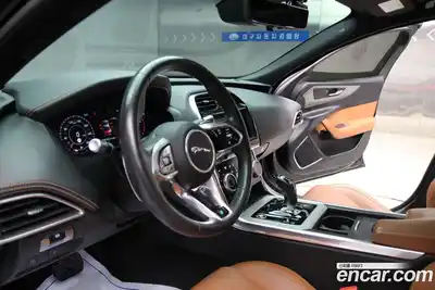 Jaguar XE 2020 2.0 гидро в Москве № 897263, миниатюра 11