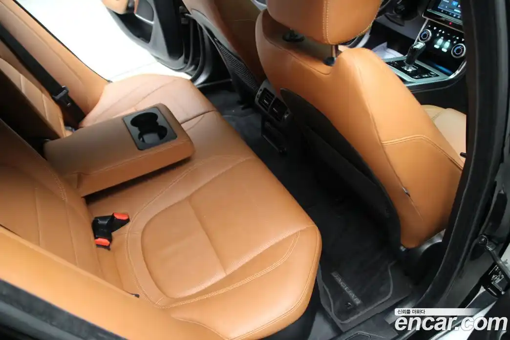 Jaguar XE 2020 2.0 гидро в Москве № 897263, фото 16