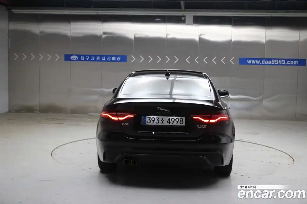 Jaguar XE 2020 2.0 гидро в Москве № 897263, фото 3
