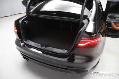 Jaguar XE 2020 2.0 гидро в Москве № 897263, миниатюра 7