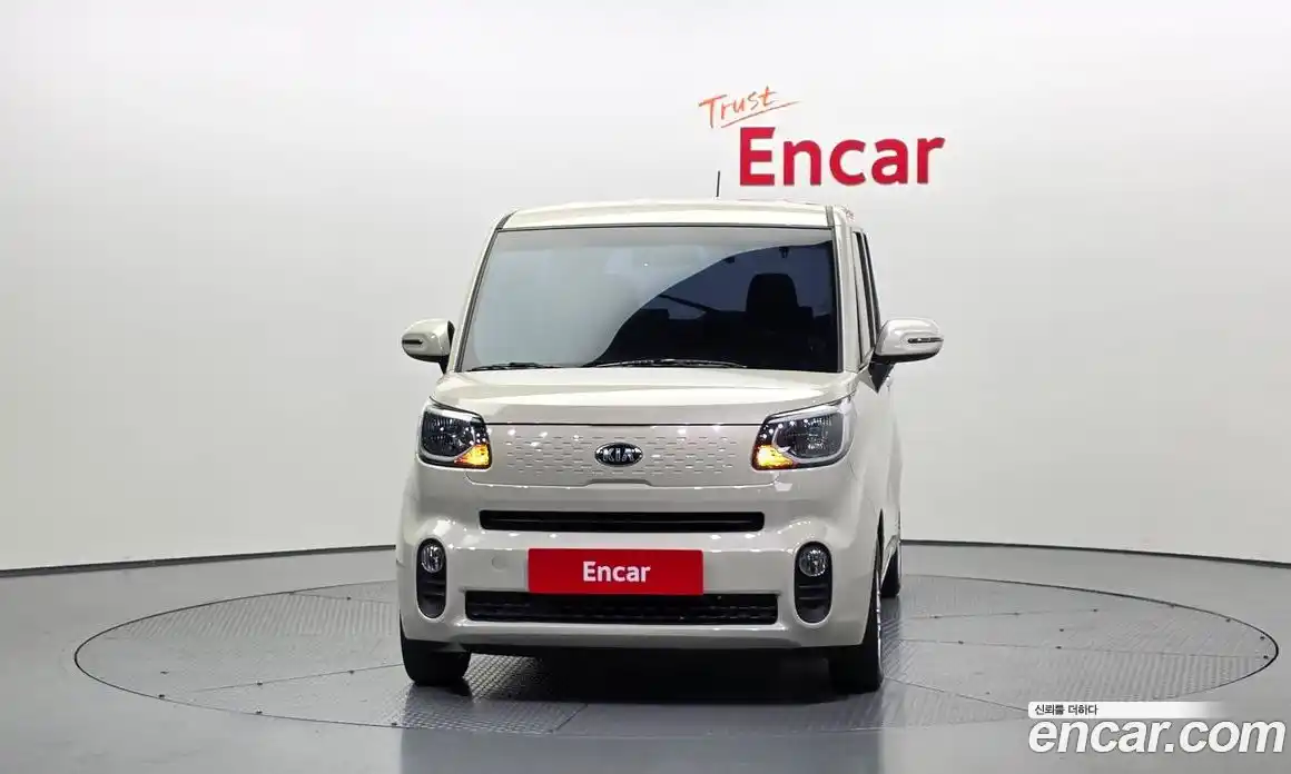 Kia Ray 2018 1.0 Автомат в Москве № 930024, фото 3