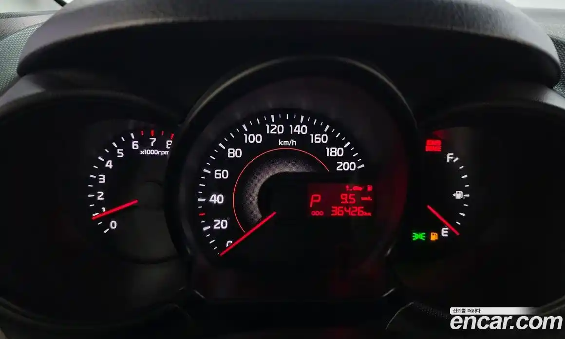 Kia Ray 2018 1.0 Автомат в Москве № 930024, фото 8