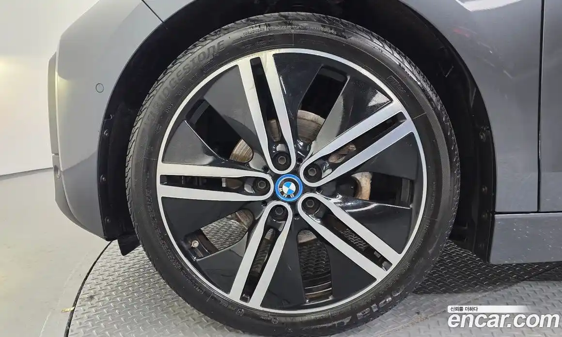 BMW i3 2018 гидро в Москве № 968881, фото 5