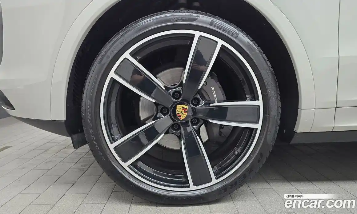 Porsche Cayenne 2023 3.0 гидро в Москве № 969470, фото 5
