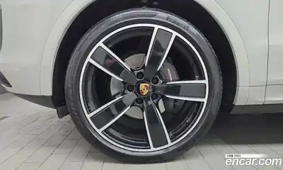 Porsche Cayenne 2023 3.0 гидро в Москве № 969470, миниатюра 5