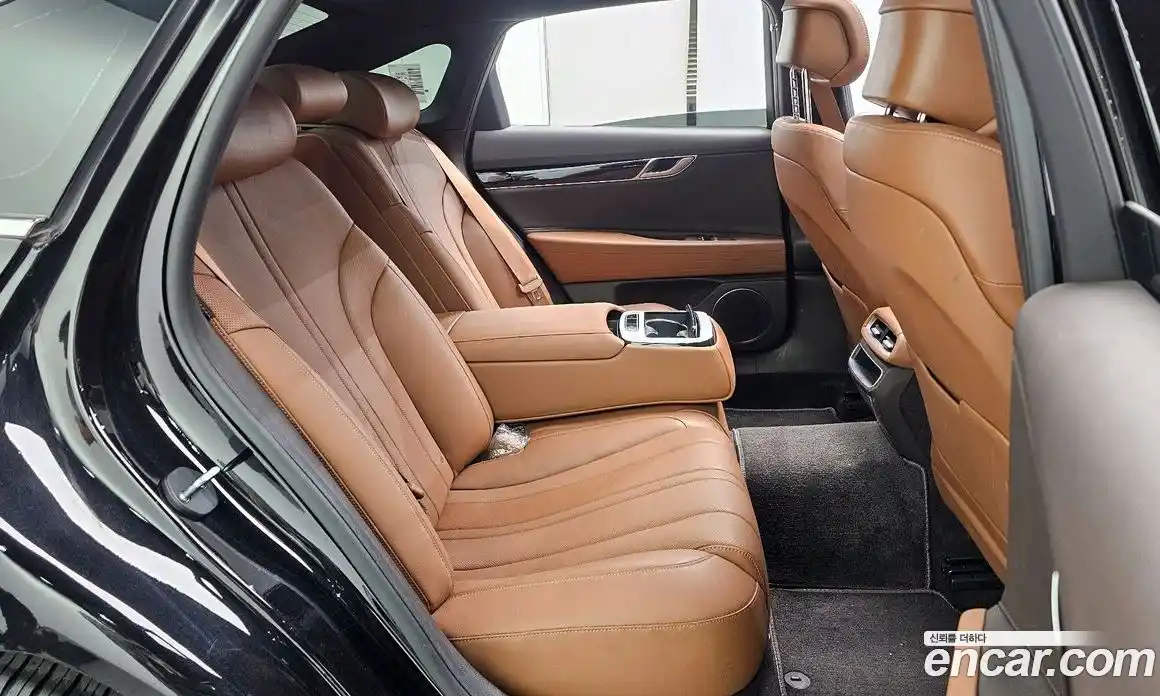 Genesis G80 2023 2.5 Классический в Москве № 973183, фото 12