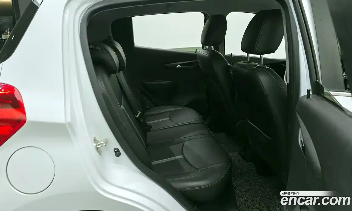 Chevrolet Spark 2020 1.0 гидро в Москве, фото 12