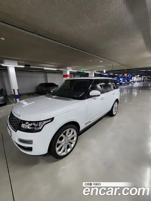 Land Rover Range-Rover 2015 5.0 гидро в Москве № 975807, фото 12