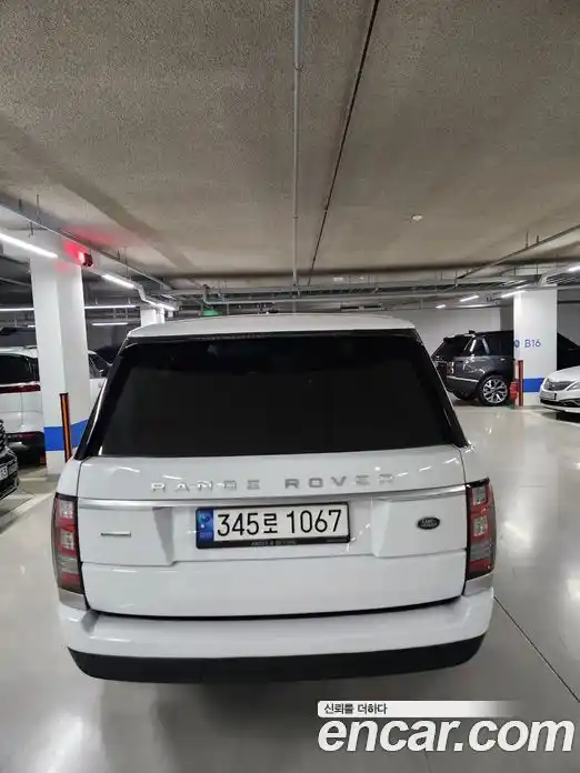 Land Rover Range-Rover 2015 5.0 гидро в Москве № 975807, фото 20