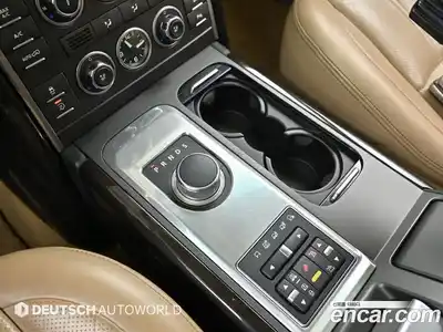 Land Rover Range-Rover 2011 4.4 гидро в Москве № 975823, миниатюра 9