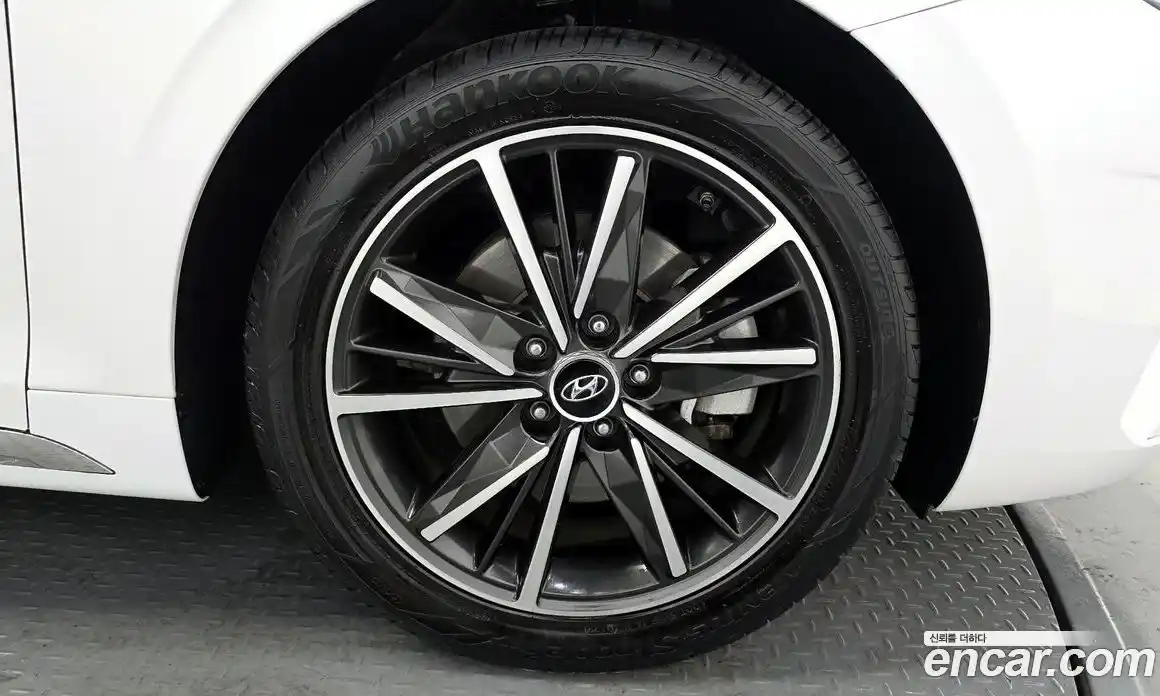 Hyundai Grandeur 2022 2.5 Автомат в Москве № 1002380, фото 5