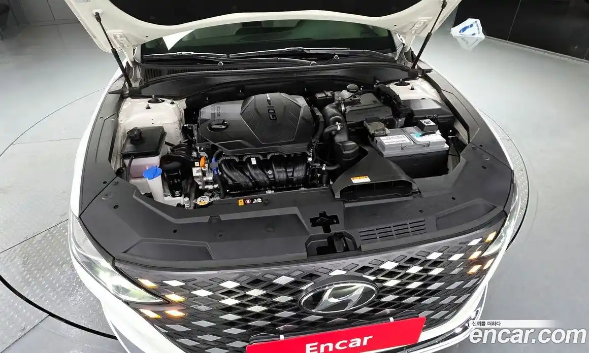 Hyundai Grandeur 2022 2.5 Автомат в Москве № 1002380, фото 6