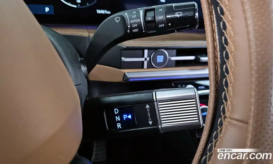 Hyundai Santa Fe 2024 2.5 Автомат в Москве № 1007238, фото 9