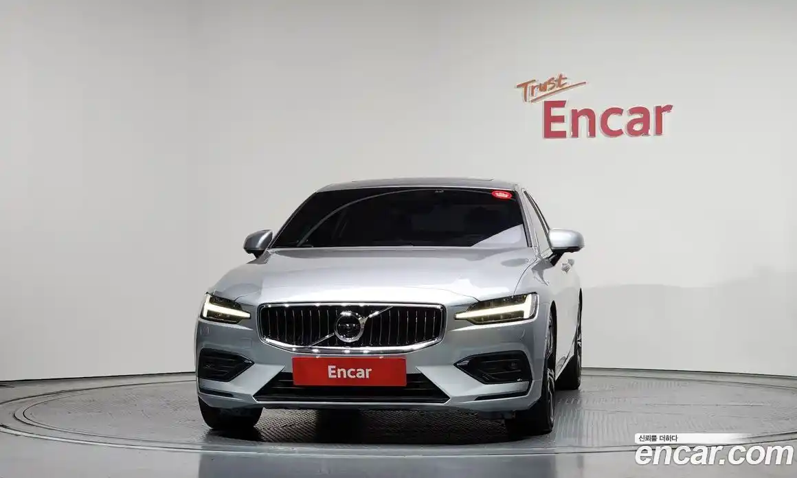 Volvo S60 2020 2.0 гидро в Москве № 1009188, фото 3