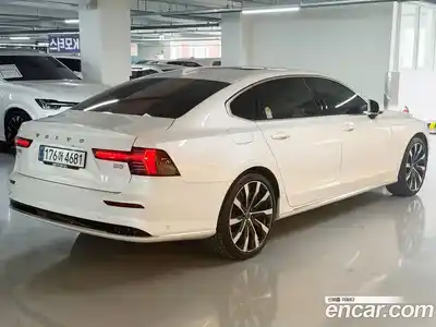 Volvo S90 2025 2.0 гидро в Москве № 1010304, миниатюра 2