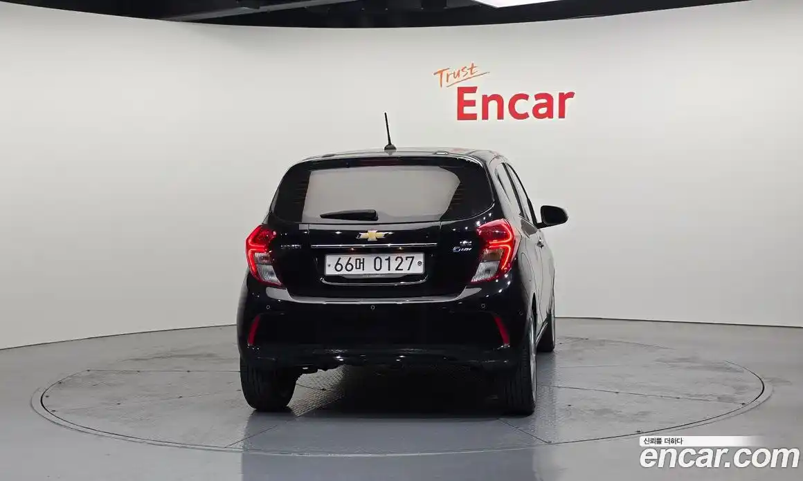 Chevrolet Spark 2016 1.0 Автомат в Москве № 1011999, фото 4