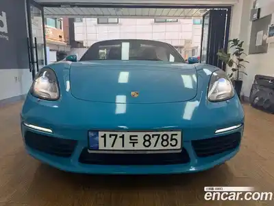 Porsche 718, 2017
