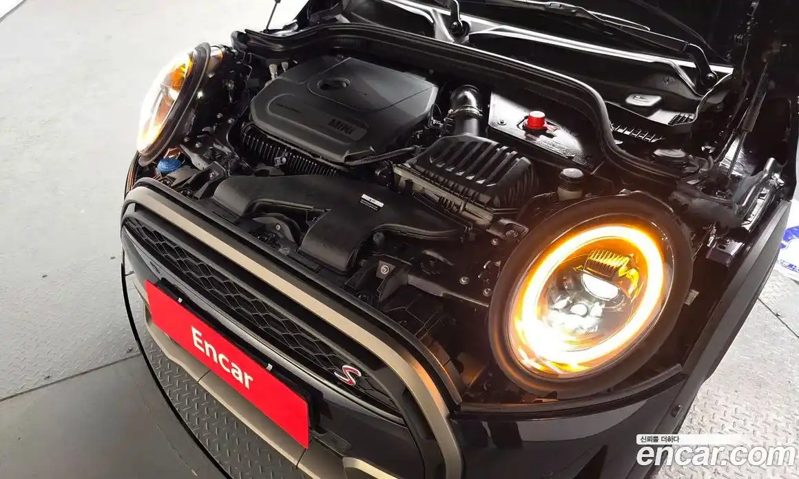 Mini Cooper 2023 2.0 гидро в Москве, фото 5