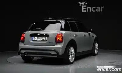 Mini Cooper 2022 1.5 гидро в Москве № 1013788, миниатюра 2