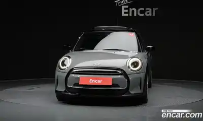 Mini Cooper 2022 1.5 гидро в Москве № 1013788, миниатюра 3