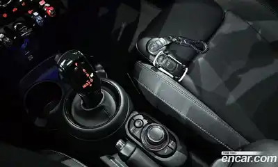 Mini Cooper 2022 1.5 гидро в Москве № 1013788, миниатюра 9