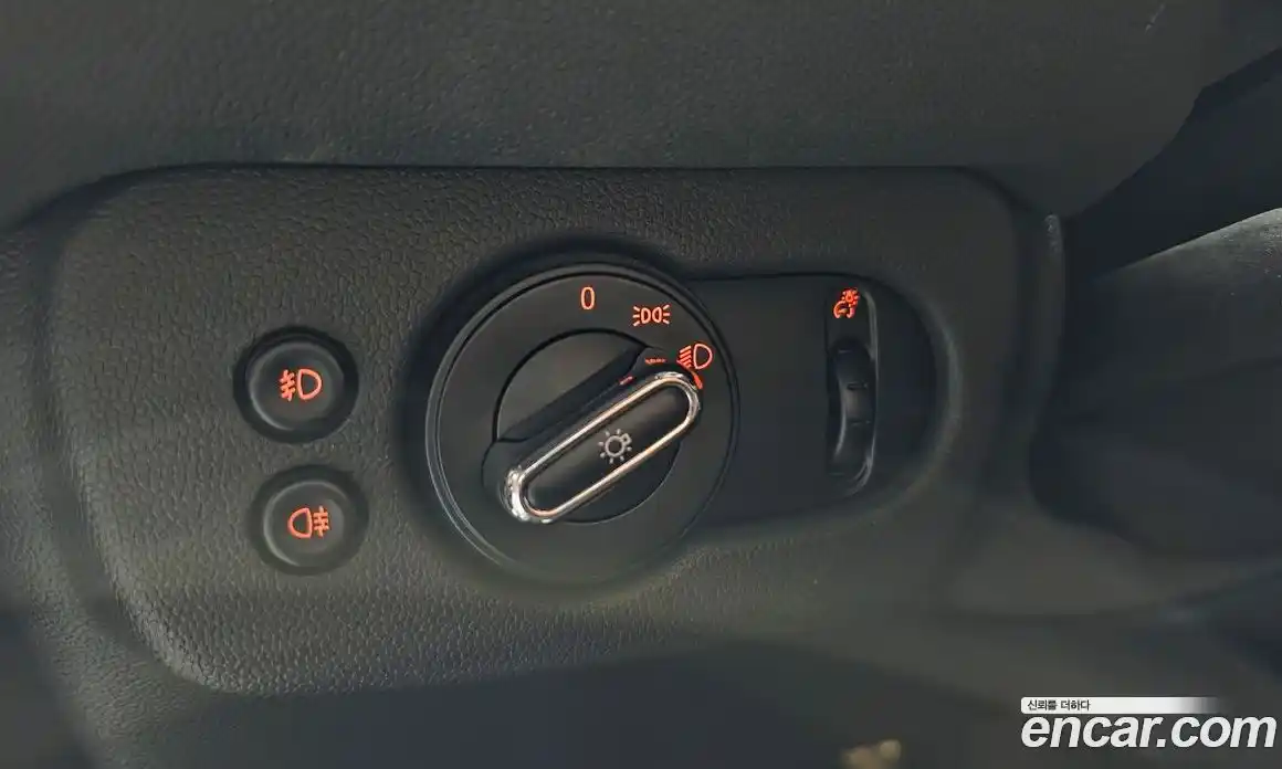 Mini Clubman 2016 2.0 гидро в Москве № 1014018, фото 17