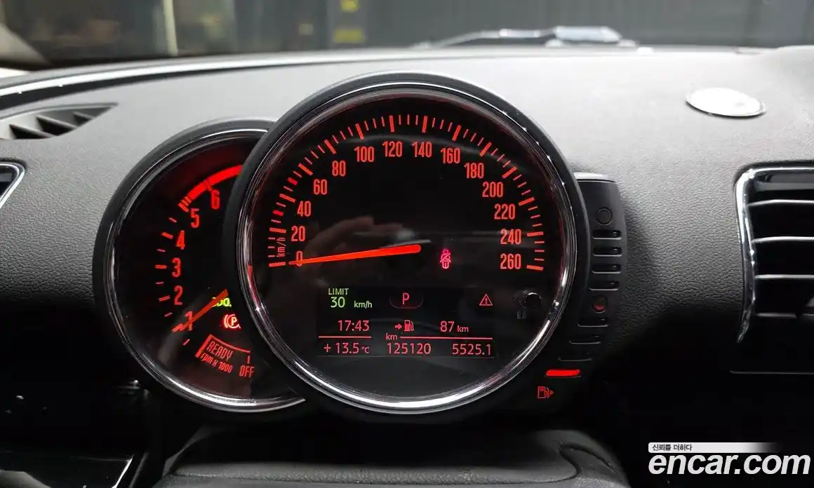 Mini Clubman 2016 2.0 гидро в Москве № 1014018, фото 8