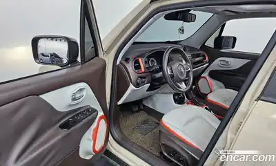 Jeep Renegade 2016 2.0 гидро в Москве № 1015063, миниатюра 10