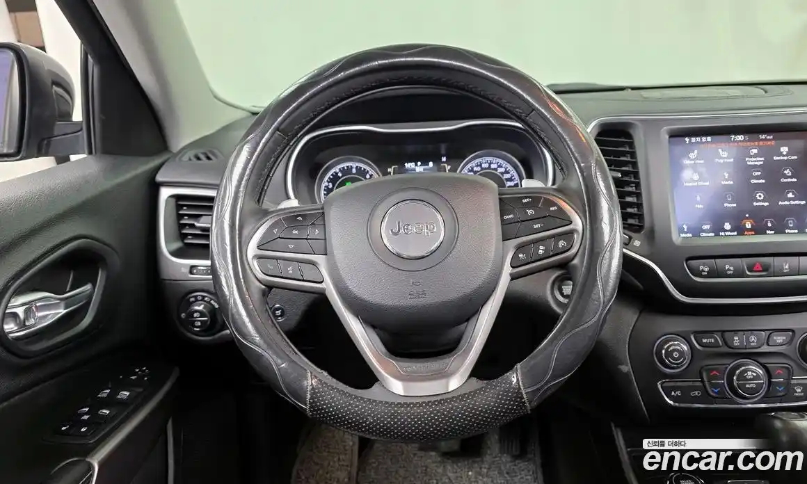 Jeep Cherokee 2019 2.4 гидро в Москве № 1015101, фото 13