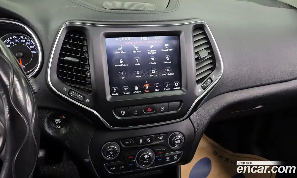 Jeep Cherokee 2019 2.4 гидро в Москве № 1015101, фото 14