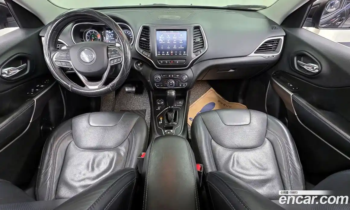 Jeep Cherokee 2019 2.4 гидро в Москве № 1015101, фото 7