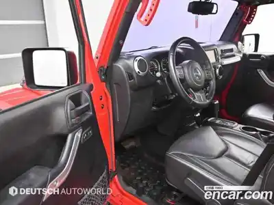 Jeep Wrangler 2016 3.6 гидро в Москве № 1015151, миниатюра 10