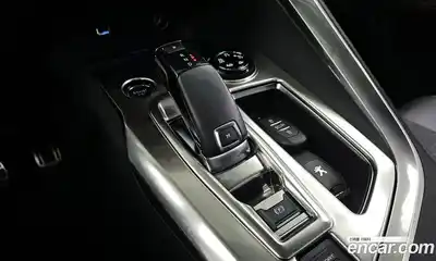 Peugeot 3008 2018 1.6 гидро в Москве № 1015817, миниатюра 9