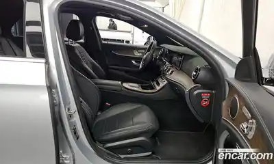 Mercedes-Benz E-Class 2021 2.0 гидро в Москве № 141505, миниатюра 11