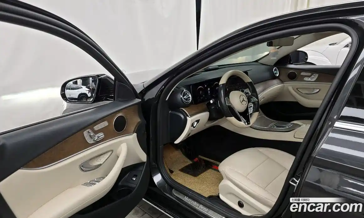 Mercedes-Benz E-Class 2021 2.0 гидро в Москве, фото 10