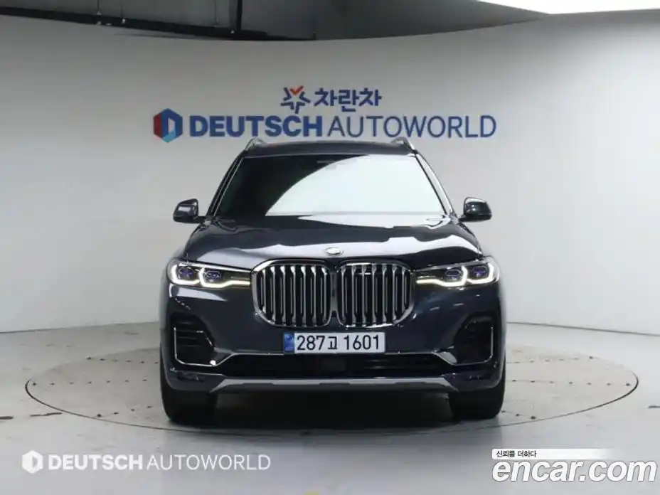BMW X7 2020 3.0 гидро в Москве № 157280, фото 3