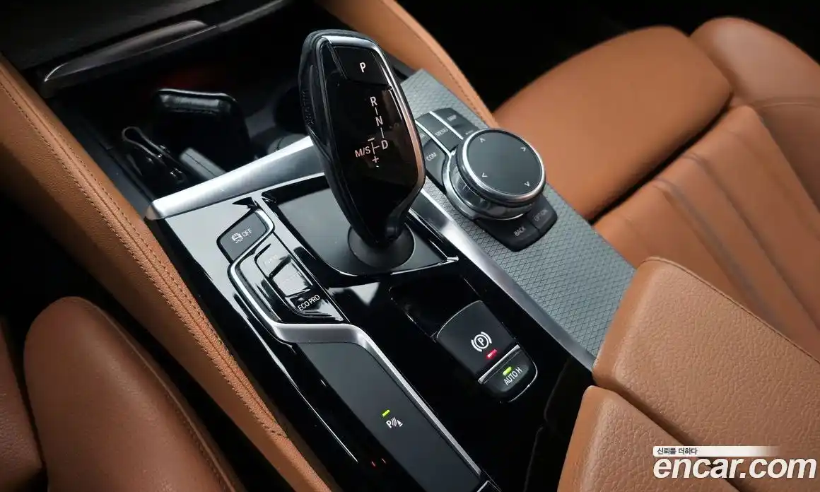BMW 5-Series 2018 2.0 гидро в Москве № 157410, фото 9