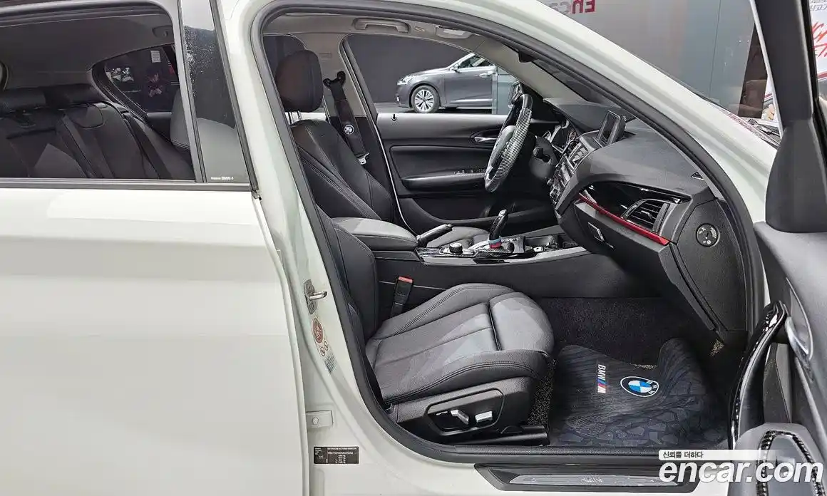 BMW 1-Series 2016 2.0 гидро в Москве № 157458, фото 10