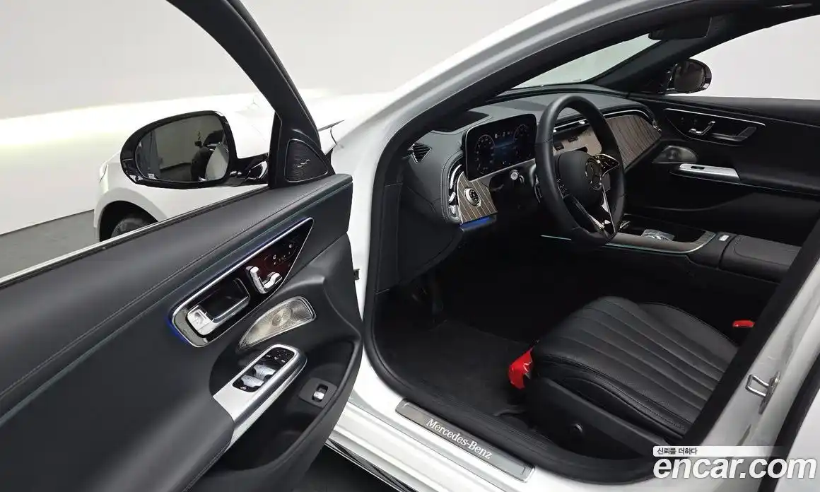 Mercedes-Benz E-Class 2025 2.0 гидро в Москве № 160296, фото 11