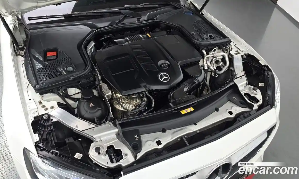 Mercedes-Benz E-Class 2019 1.9 гидро в Москве № 161020, фото 6