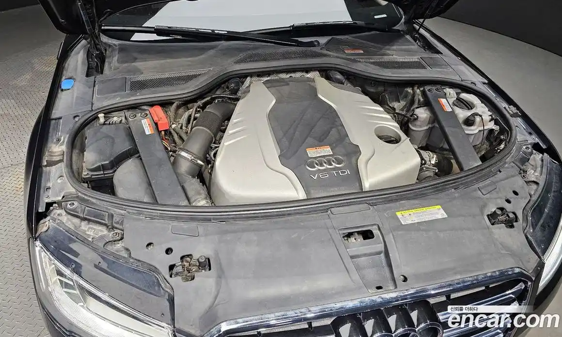 Audi A8 2015 3.0 гидро в Москве № 163920, фото 6