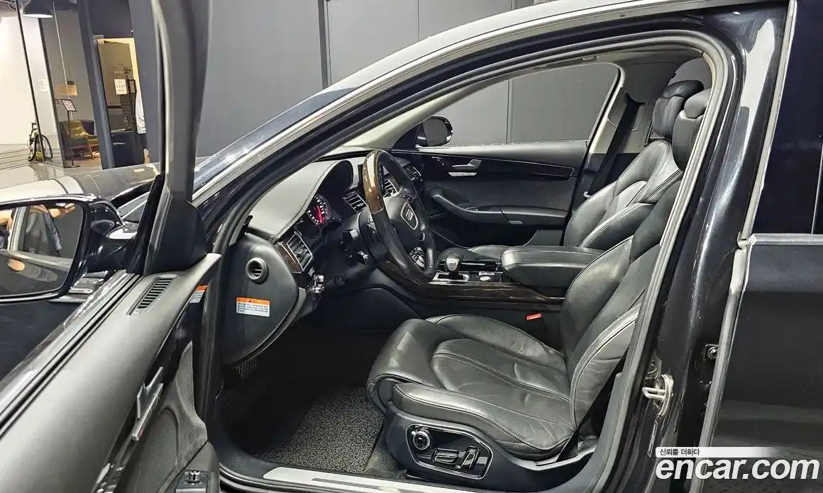 Audi A8 2015 3.0 гидро в Москве № 163920, фото 10