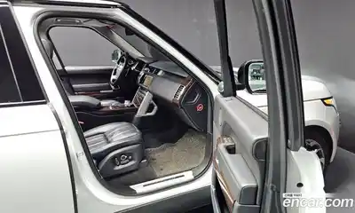 Land Rover Range-Rover 2016 4.4 гидро в Москве № 166466, миниатюра 11