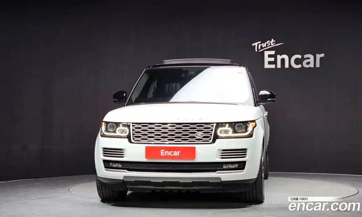Land Rover Range-Rover 2016 4.4 гидро в Москве № 166466, фото 3