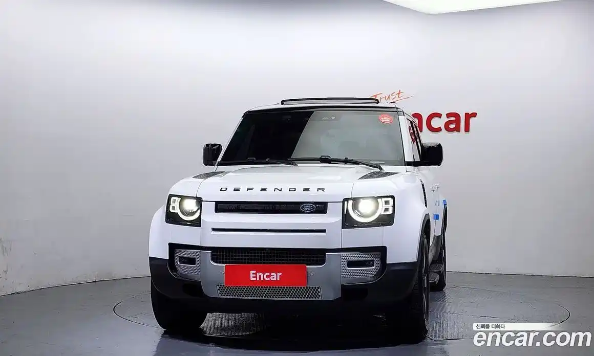 Land Rover Defender 2021 3.0 гидро в Москве № 166519, фото 3