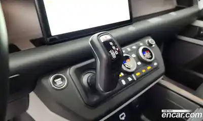 Land Rover Defender 2021 3.0 гидро в Москве № 166519, миниатюра 9